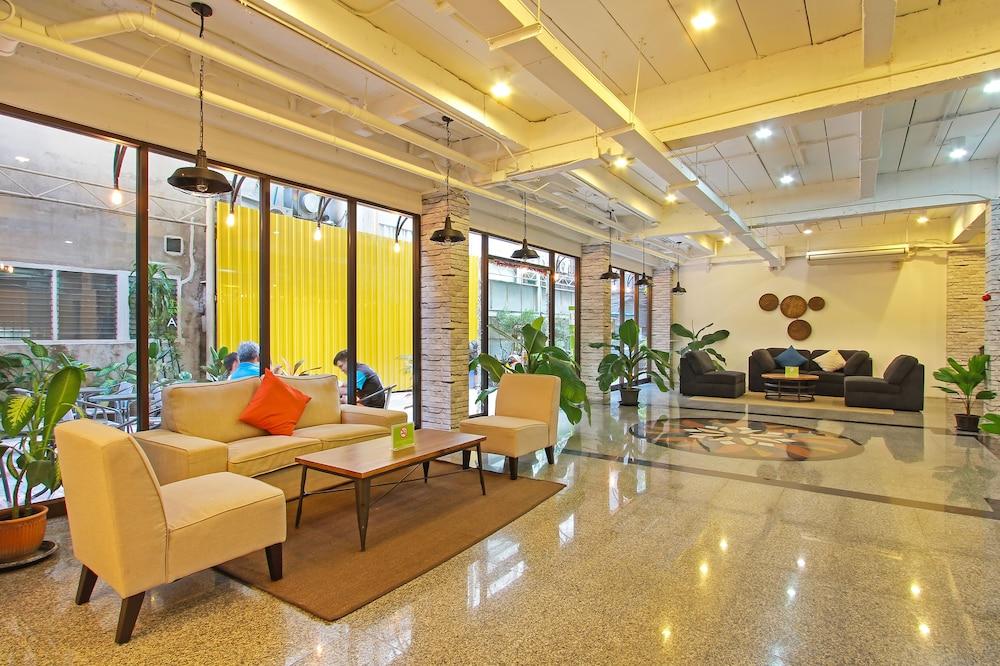 Hotel Pula Silom Bangkok Exterior foto