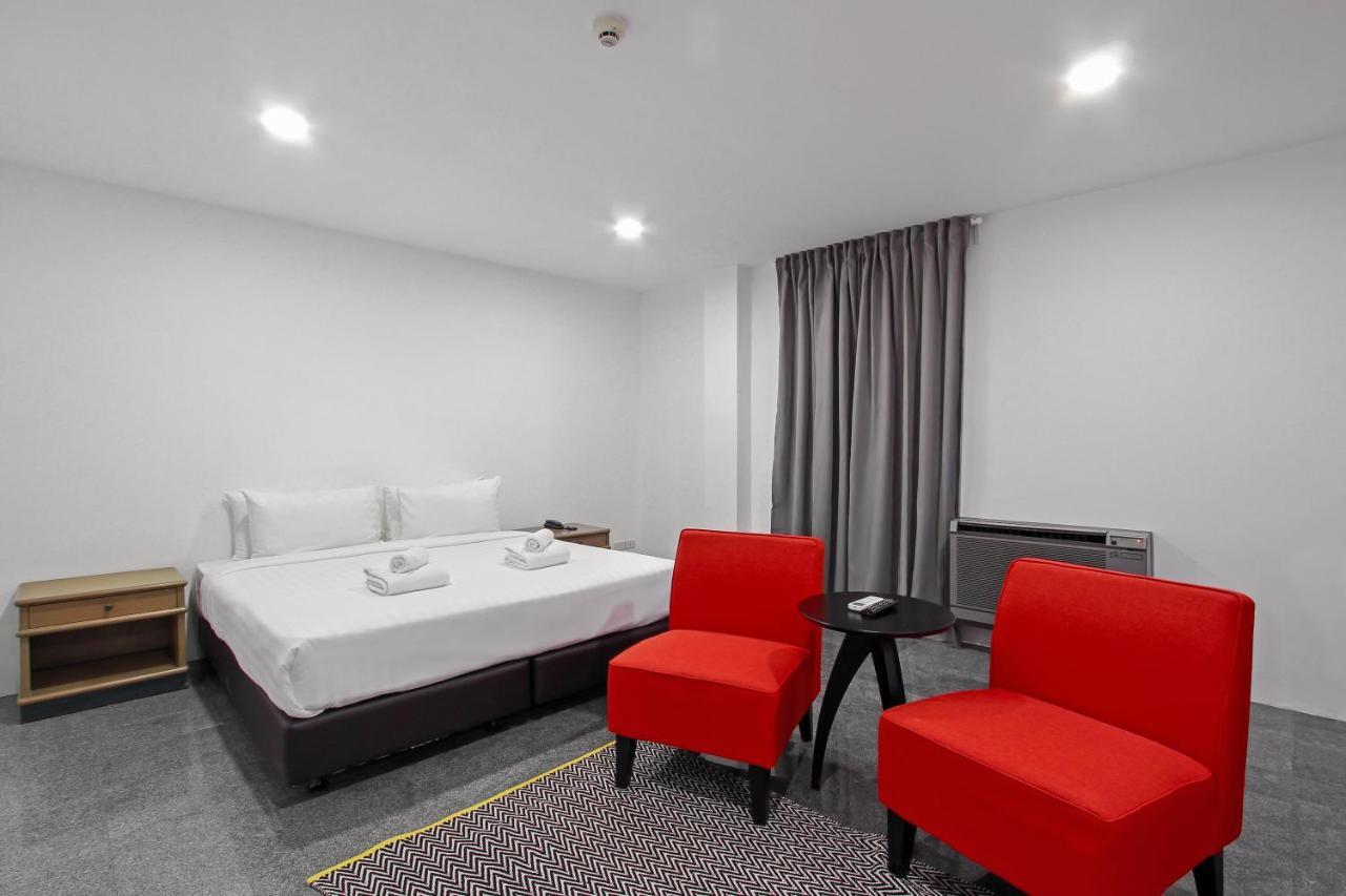 Hotel Pula Silom Bangkok Habitación foto