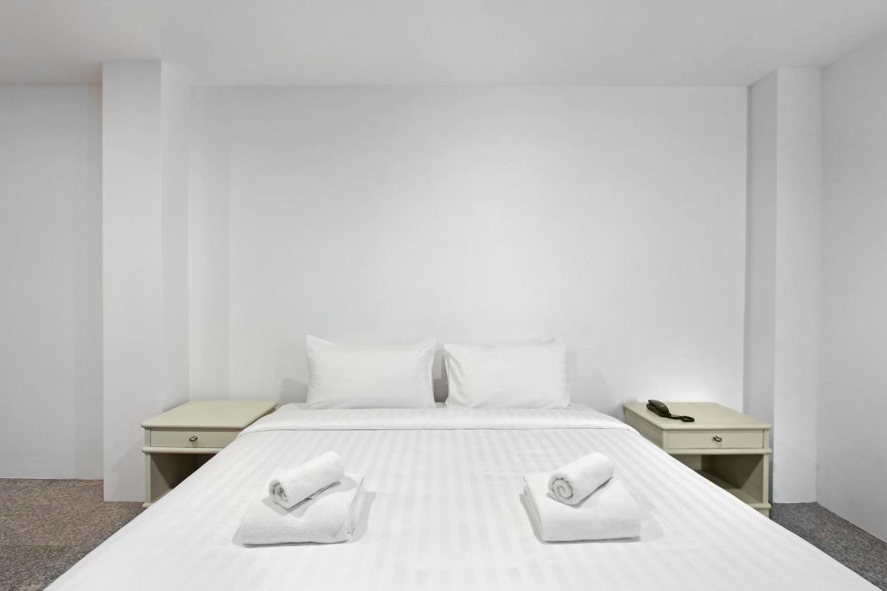 Hotel Pula Silom Bangkok Habitación foto